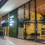 ラックス リスボア パーク 4*