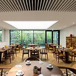 ホテル ラックス リスボア パーク 4*