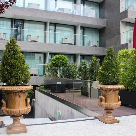 Hotel Lux Park 4*