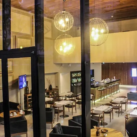 Lux Park Hotel 4*