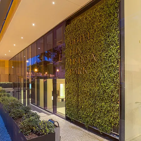 Lux Park Hotel