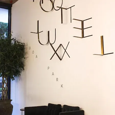 Lux Park Hotel 4*