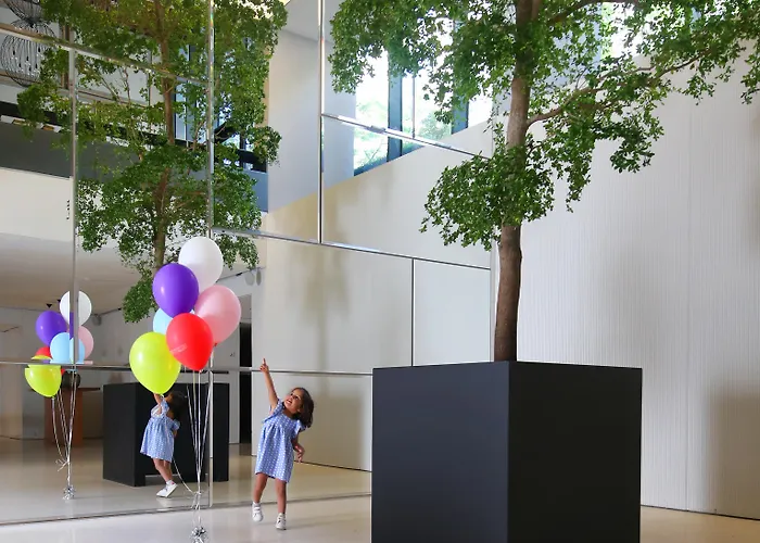 Lux Park Ξενοδοχείο 4*