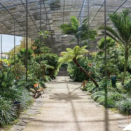 Lux Park Отель