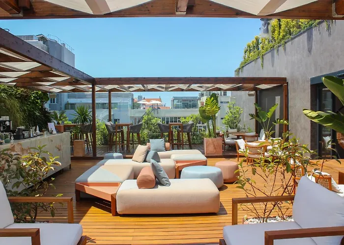 ラックス リスボア パーク 4* リスボン