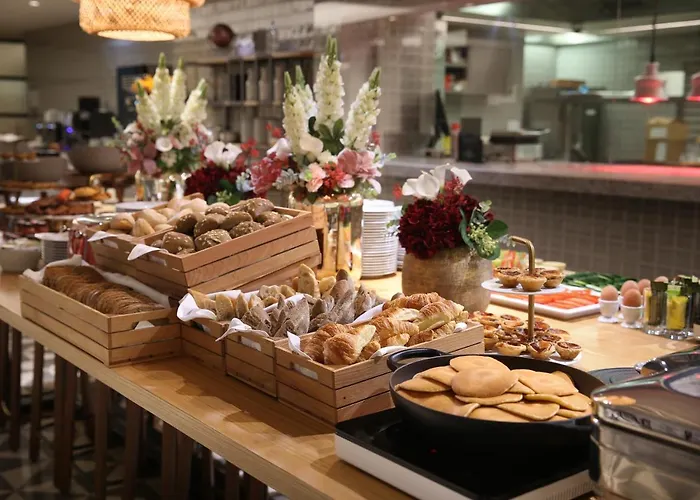 ラックス リスボア パーク ホテル 4*